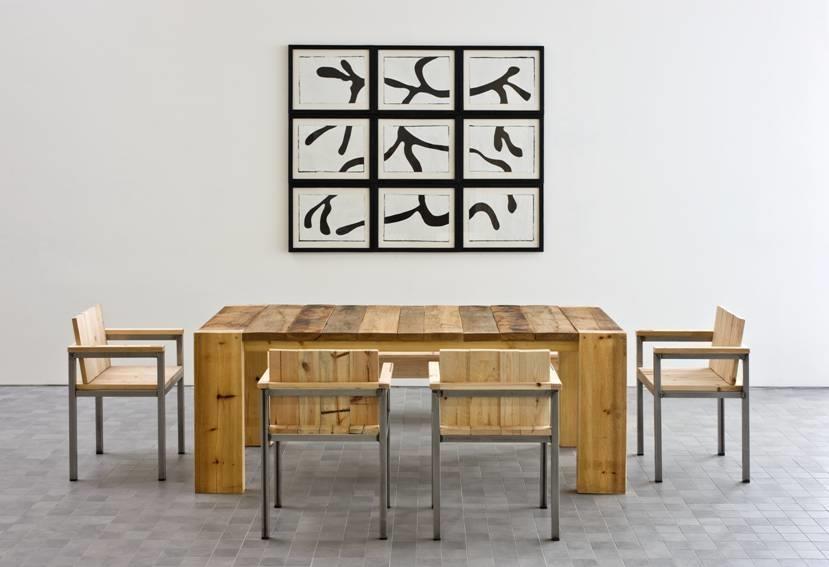 Antonio miro Mesa comedor con patas de madero 220x90