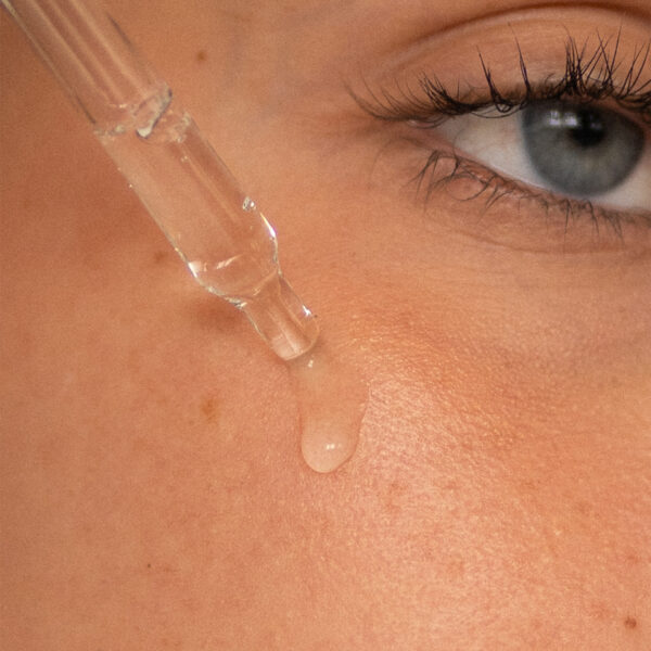 Arual SÉRUM FACIAL ANTIEDAD – PIELES GRASAS Y MIXTAS