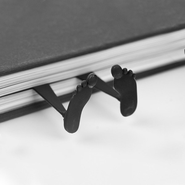 Balvi Balvi - Book Crush Marcapáginas Con Diseño Divertido De Personaje Aplastado Por El Libro. Es De Plást