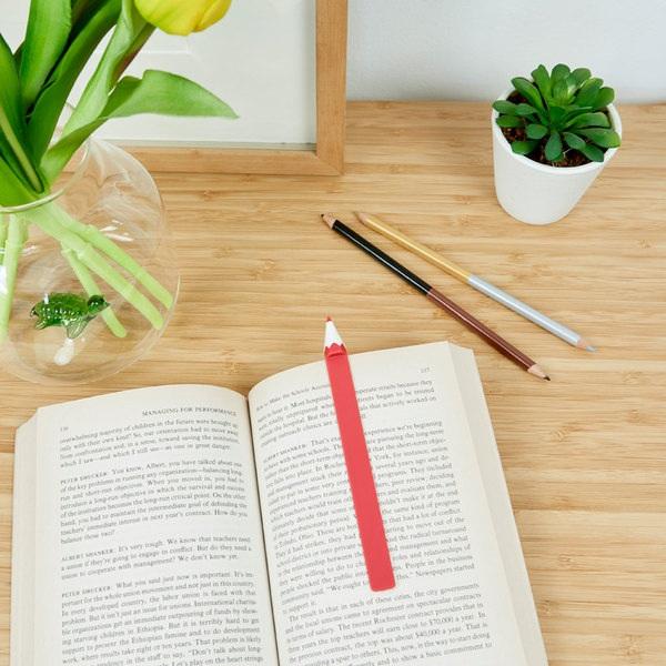 Balvi Marcapáginas Graphite Rojo-27483