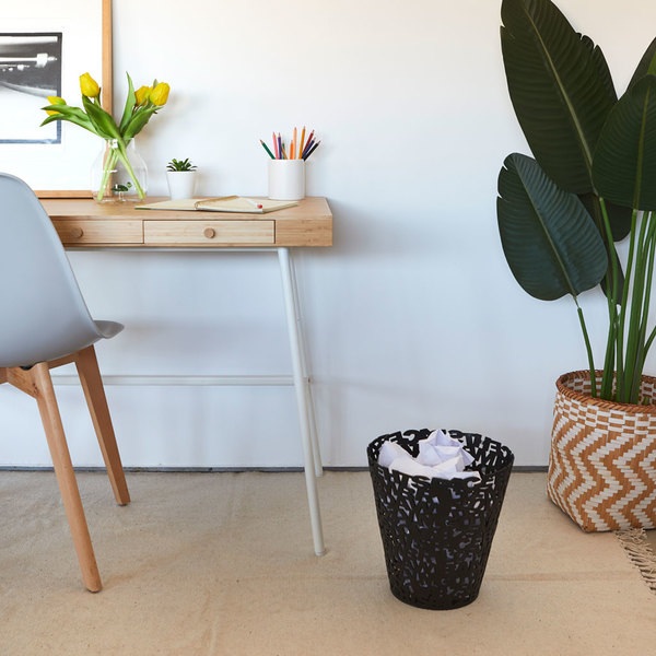 Balvi Balvi Papelera Letters Color Negro Plástico 30cm