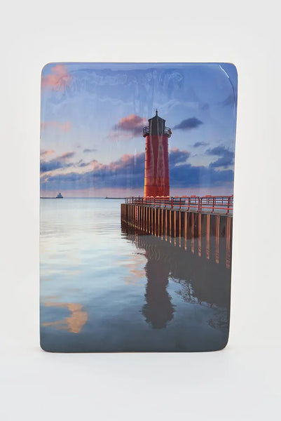 Batela Foto Impresa en Madera: Amanecer con Faro