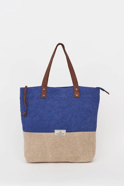 Batela Bolso bicolor para la compra o playa: Versatilidad y estilo natural