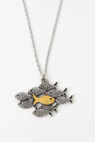 Batela Collar en aleación sostenible con colgante varios peces - Batela