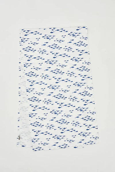 Batela Corremesas de Algodón Blanco con Diseño de Banco de Peces Azules