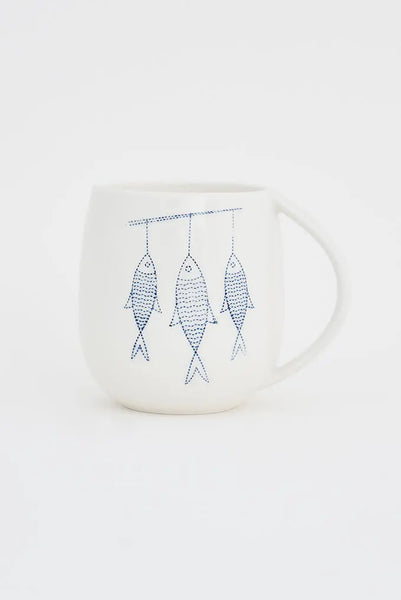 Batela Mug en Porcelana con Peces - Estilo Náutico para tu Café Matutino