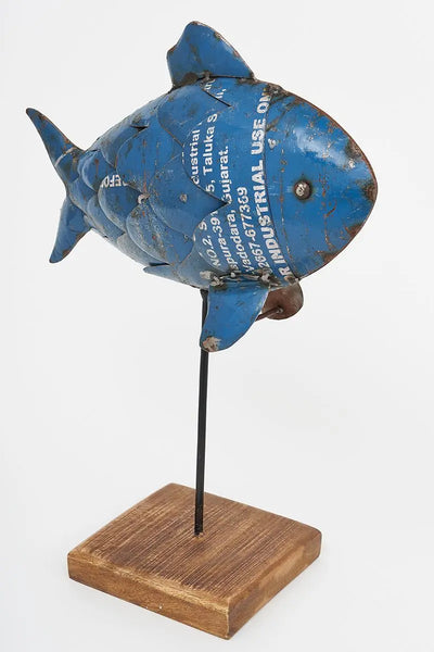 Batela Pez de metal azul reciclado recuperado de bidones reciclados