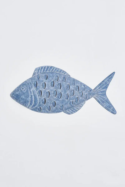 Batela Pez de Metal Reciclado para Pared: Encanto Náutico Sostenible