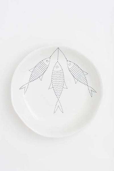 Batela Plato de Porcelana Blanca con Forma Irregular - Peces Decorativos