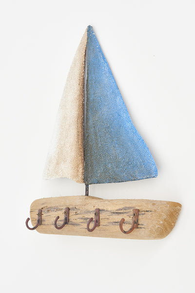 Batela Portallaves Velero de Madera y Metal - Estilo Náutico y Organización