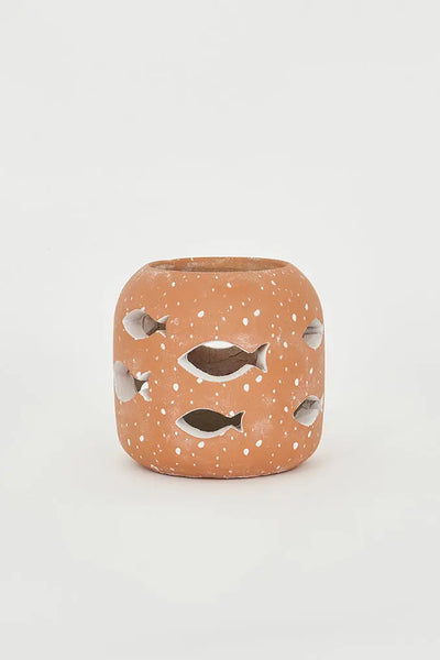 Batela Portavelas grande de cemento marrón con peces: Estilo marino