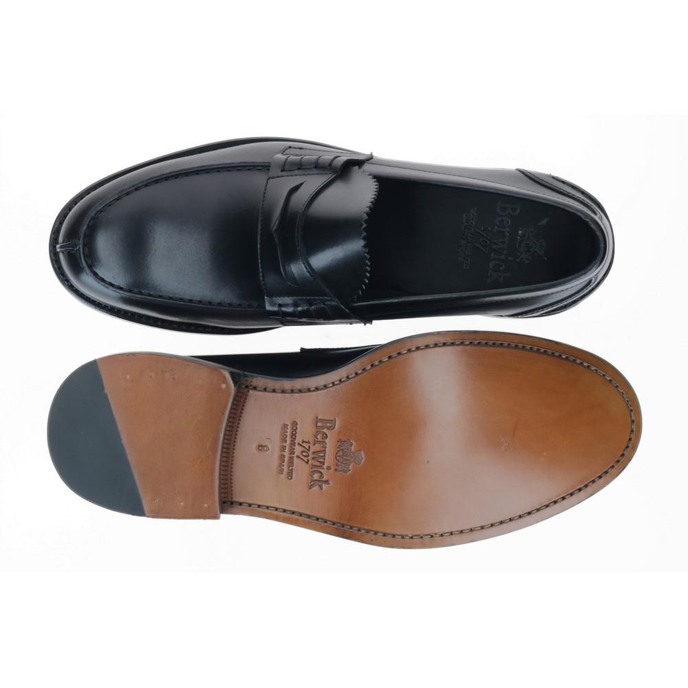 Berwick 1707 11020-T01 BOX CALF NEGRO