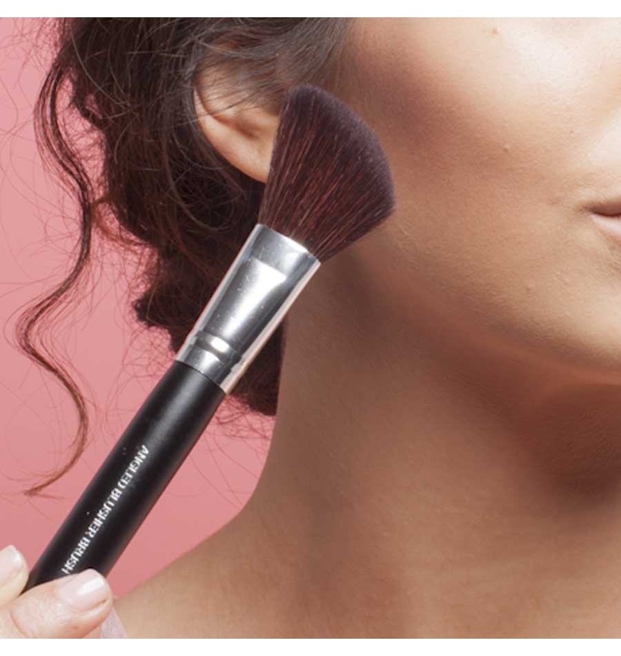 Beter Brocha De Maquillaje Angulada. Pelo De Cabra