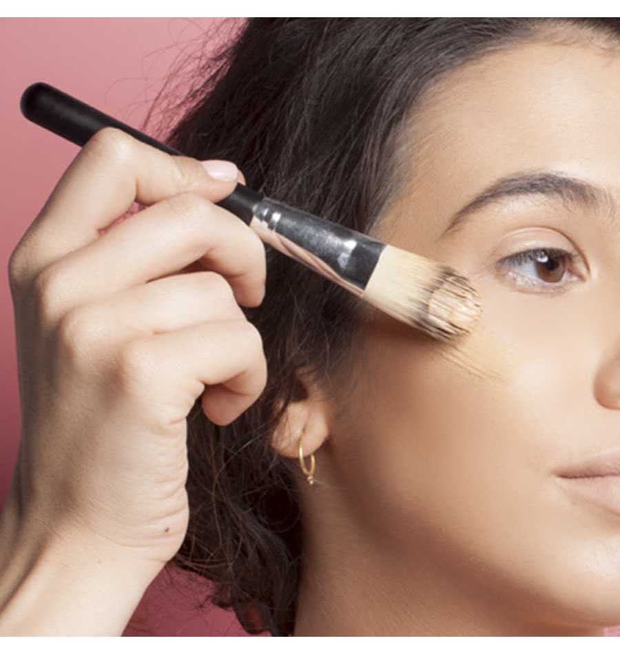 Beter Brocha De Maquillaje Líquido. Pelo Sintético