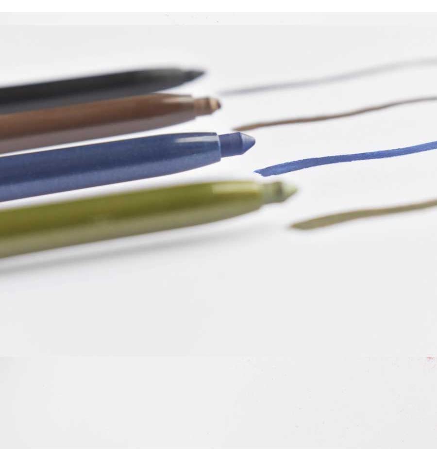 Beter Eyeliner Con Difuminador. Efecto Terciopelo