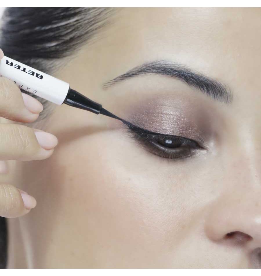 Beter Eyeliner Líquido De Precisión. Negro