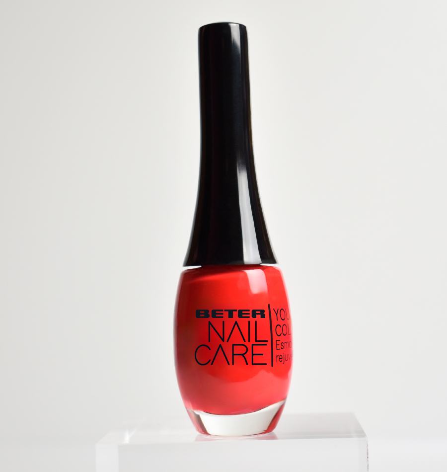 Beter Youth Color 066 Almost Red light