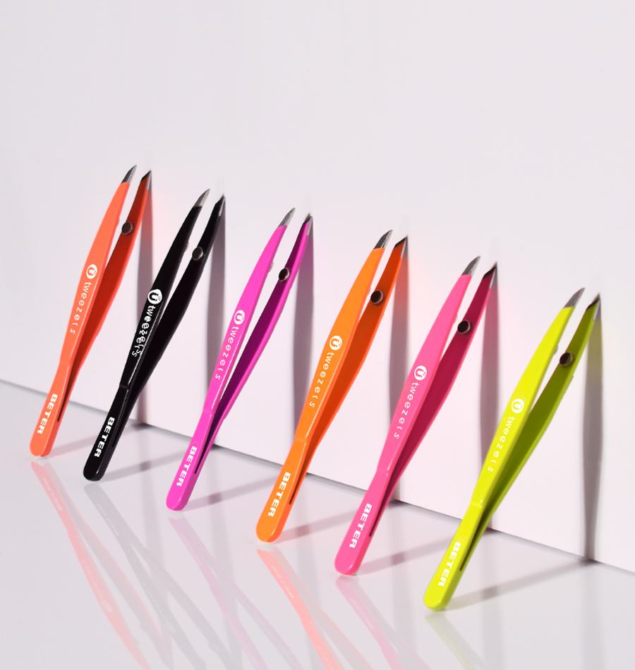 Beter Pinza de depilar magnética de punta oblicua Ü Tweezers