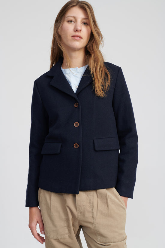 Bf designed by beatriz furest AMERICANA CORTA HANNAH