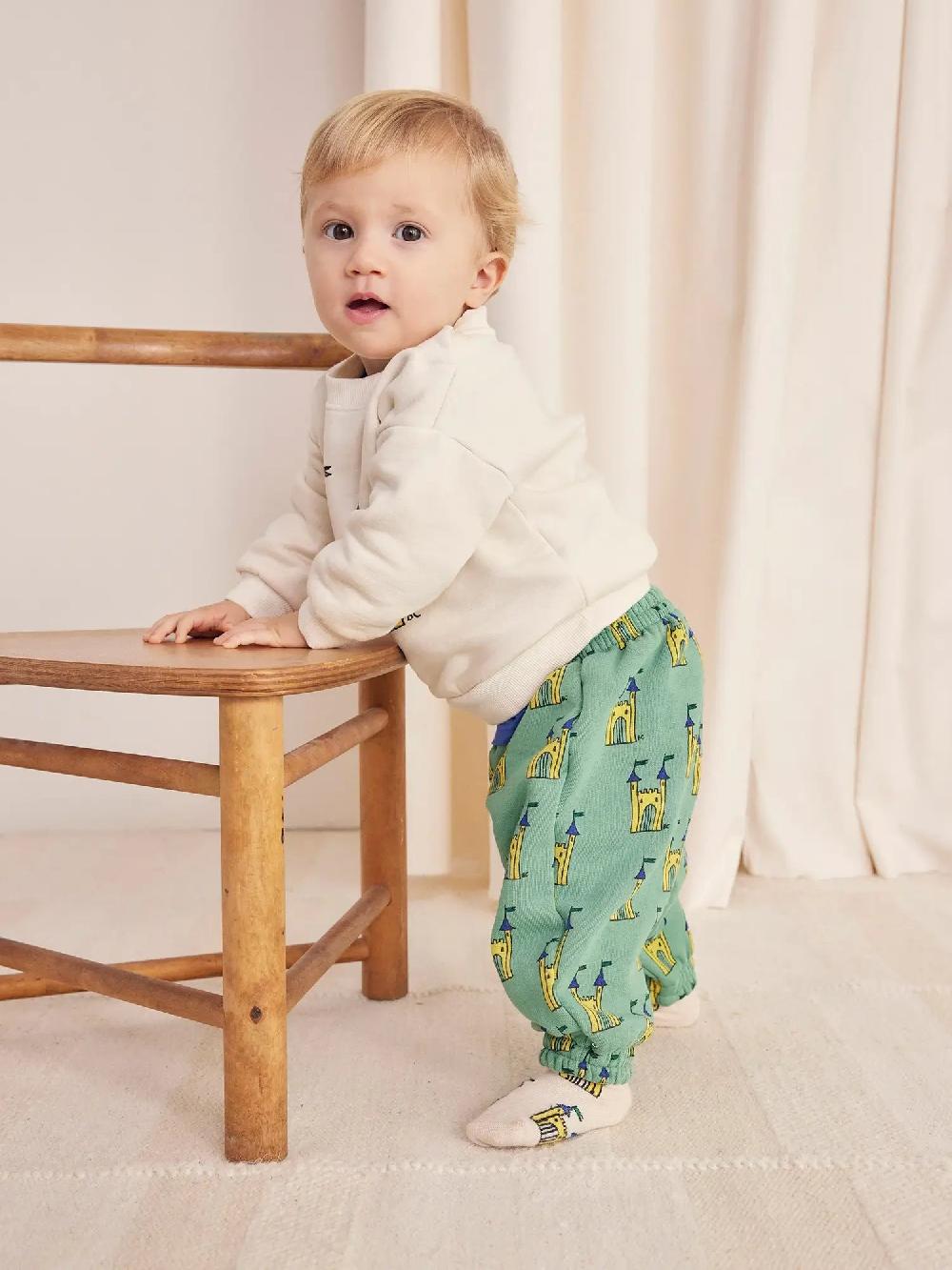 Bobo choses Faraway Castle all over jogging pants