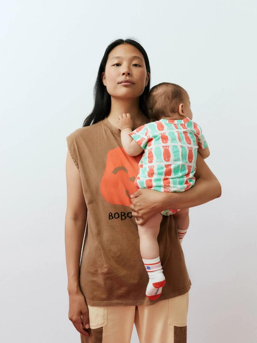 Bobo choses Lucky Fish all over body