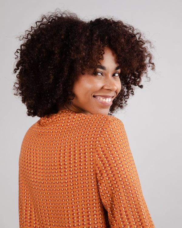 Brava Fabrics Blusa Mao Eyes Spices