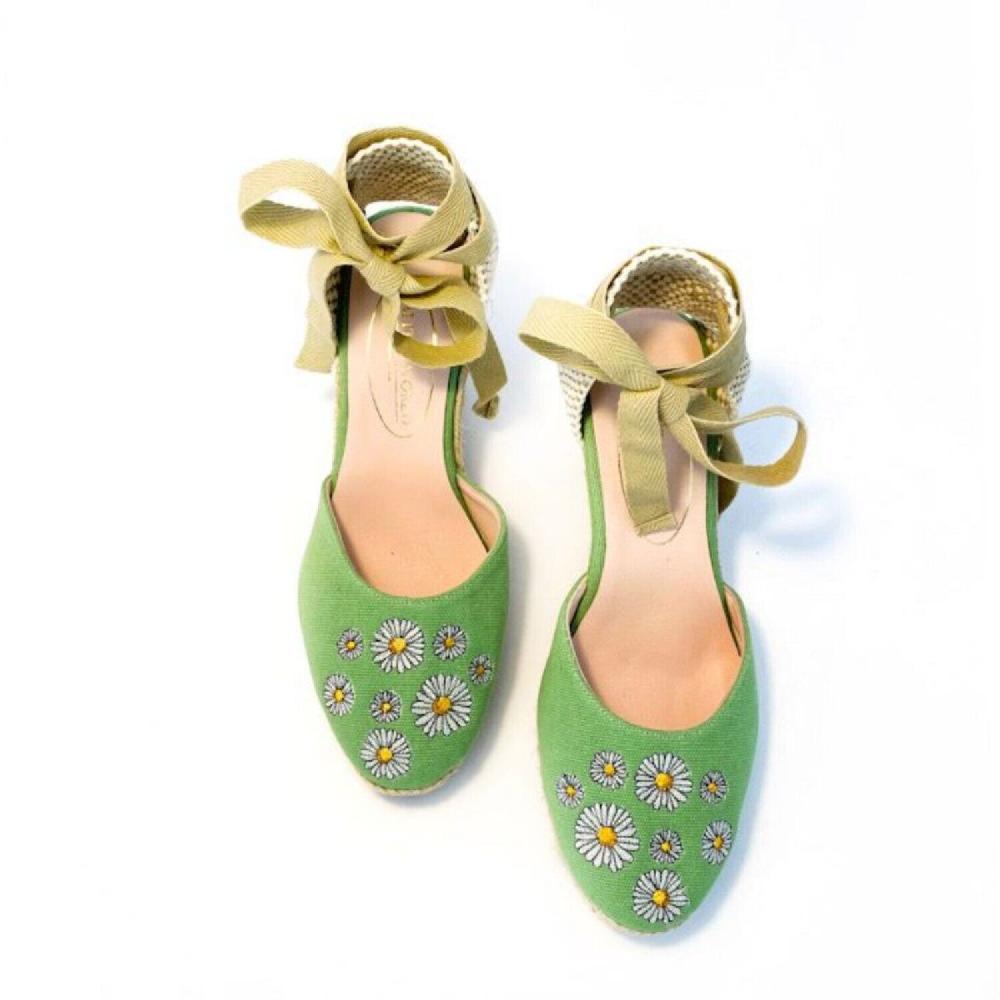 Calita Shoes ​CAMPESINAS GREEN P53ACO DAISIES​ HEIGHT 9 CMS