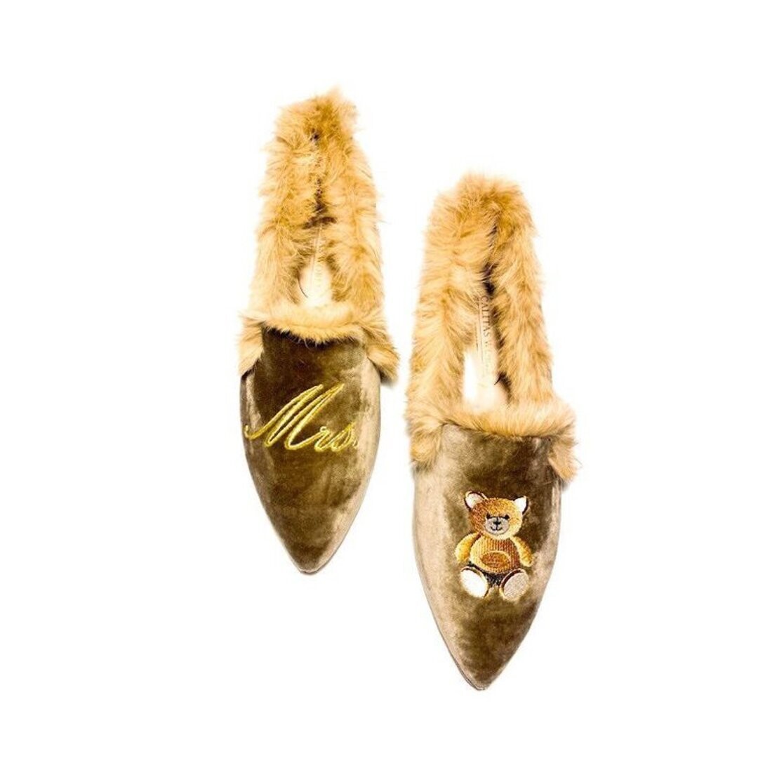 Calita Shoes ​POINTY FUR BEIGE 5ACO VELVET MRS. TEDDY BEAR