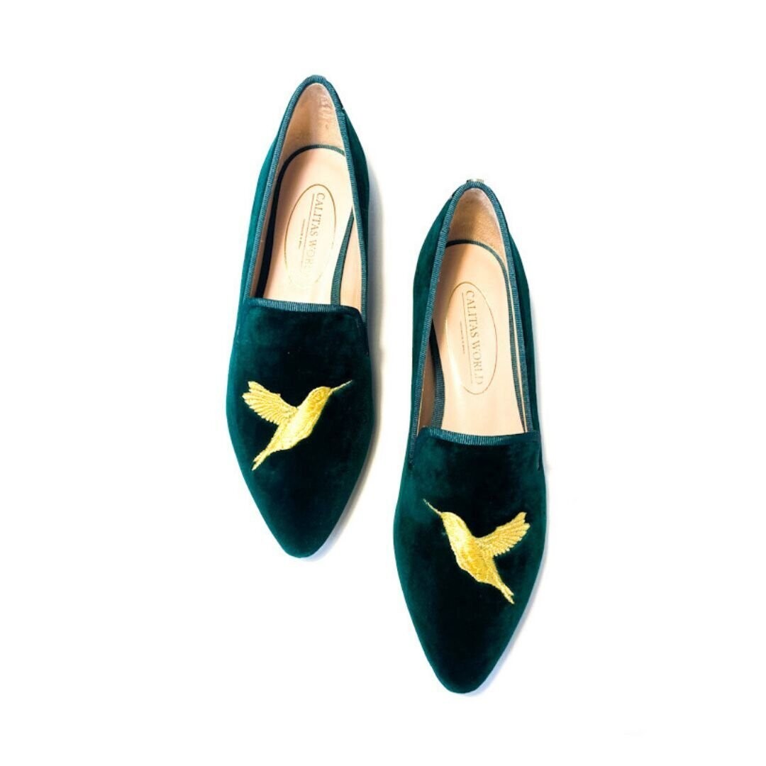 Calita Shoes ​POINTY GREEN 12TX VELVET WITH GOLDEN HUMMINGBIRD