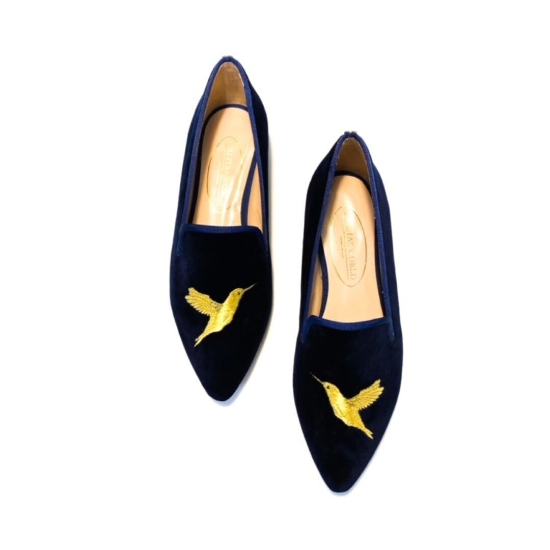 Calita Shoes ​POINTY NAVY BLUE 9CO VELVET R22 WITH GOLDEN HUMMINGBIRD