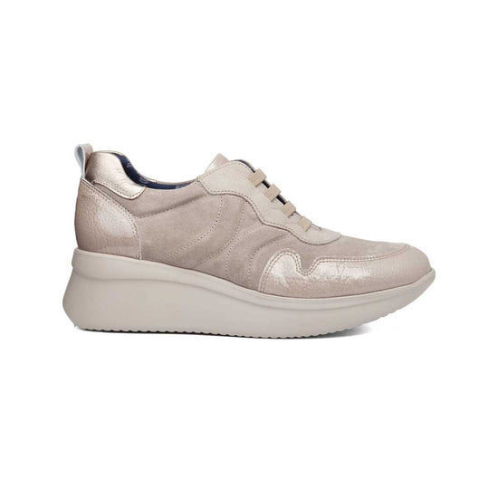 Callaghan 30021 | Hanna Beig Marron