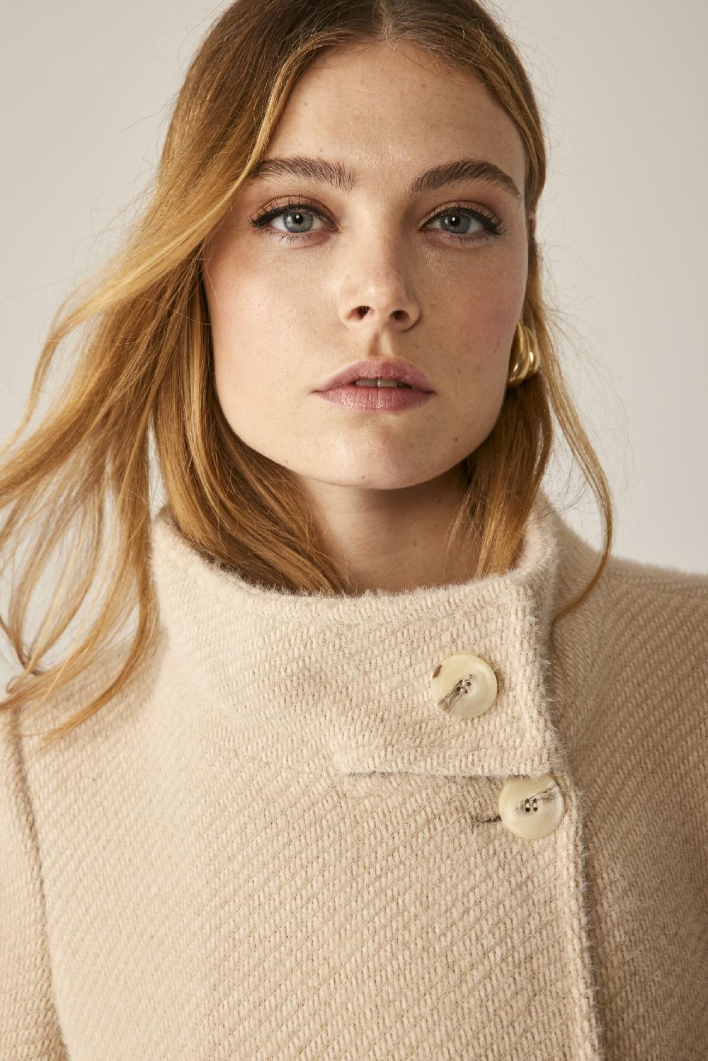 Carla Ruiz Ref. 51097 Abrigo Largo Cuello Subido