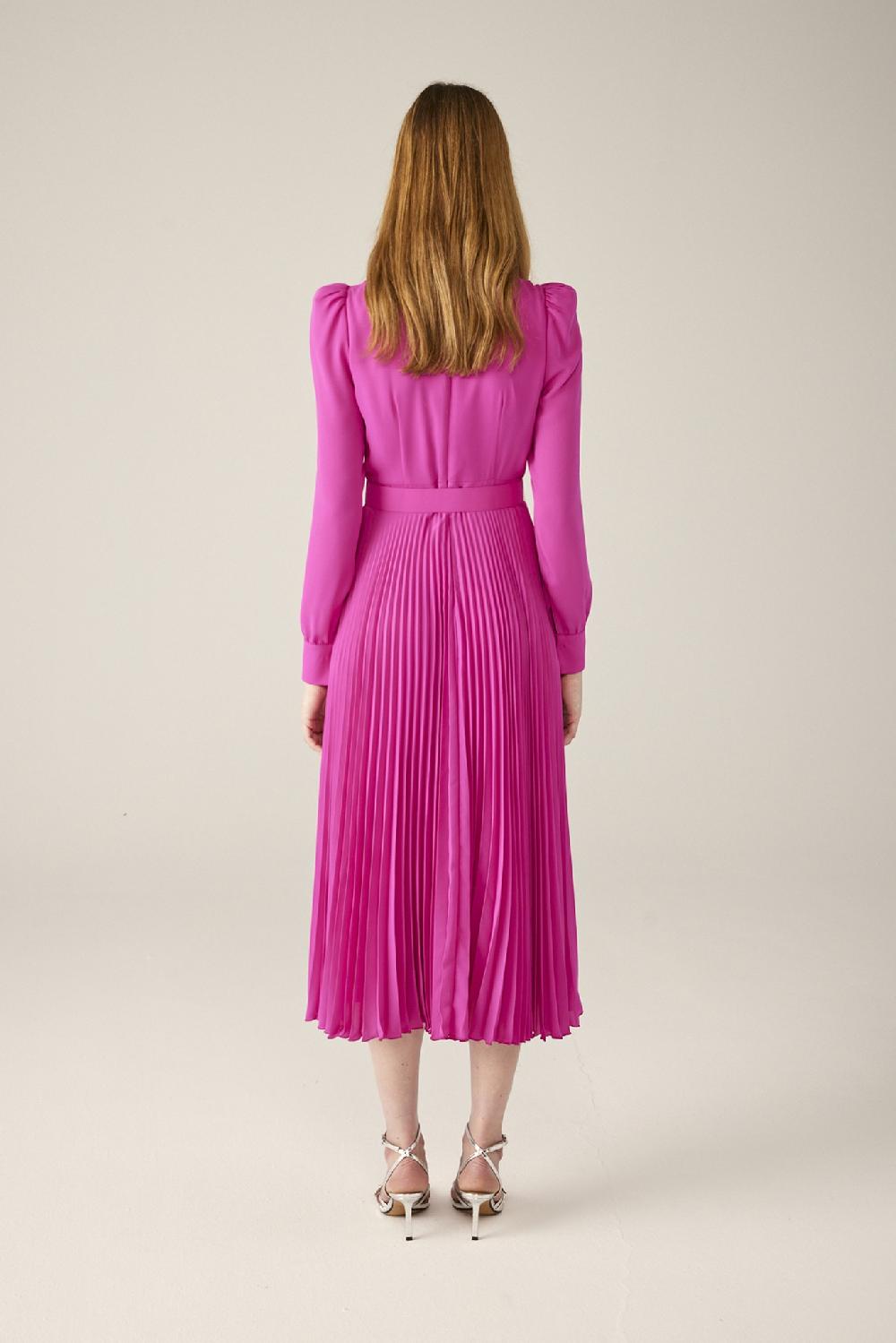 Carla Ruiz Ref. 51117 Vestido Plisado Cruzado