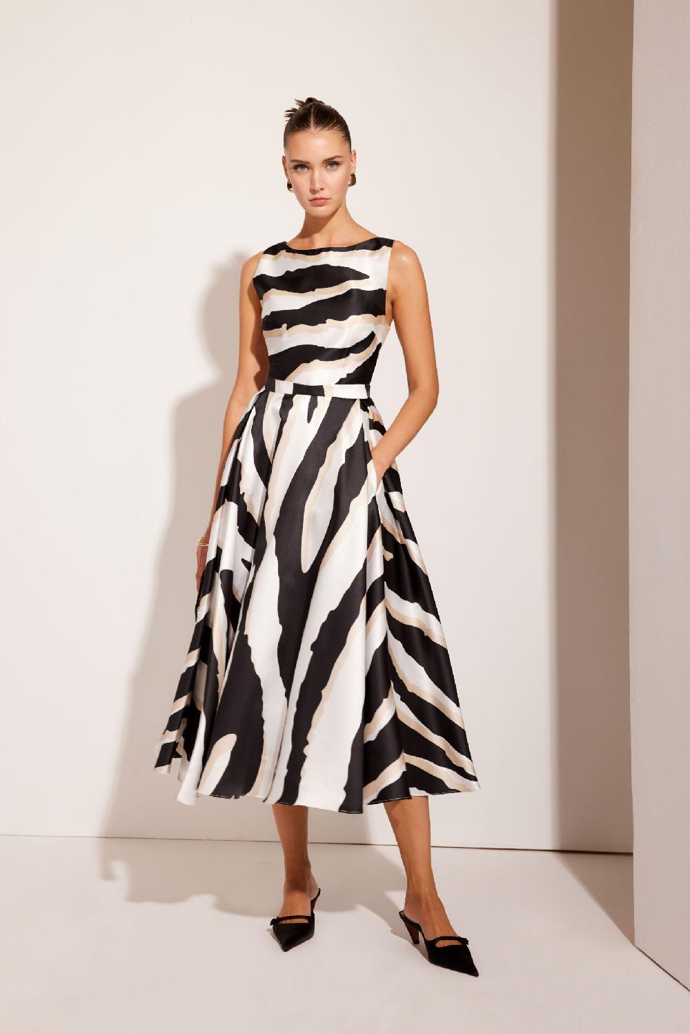 Carla ruiz Ref. 51425 Vestido midi mikado