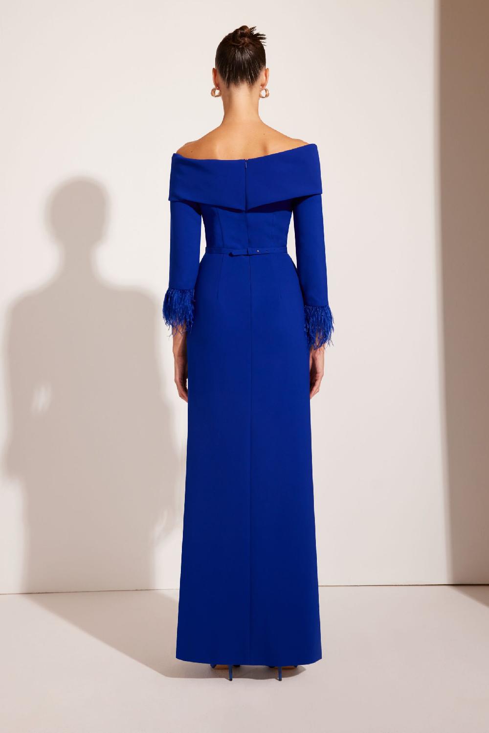 Carla Ruiz Ref. 51505 Vestido Madrina Plumas