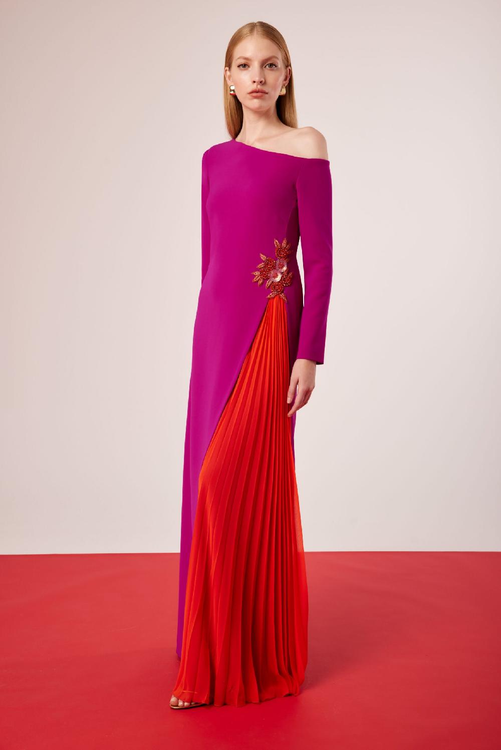 Carla ruiz Ref. 51507 Vestido quilla plisada