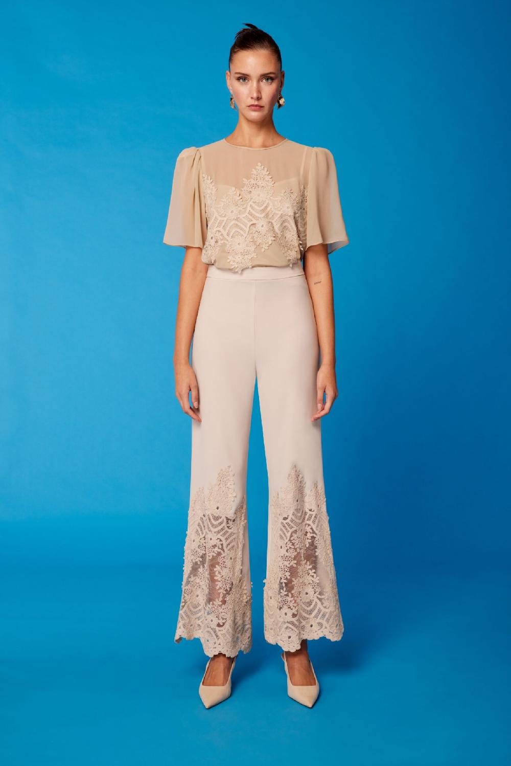 Carla Ruiz Ref. 51577 Blusa Encaje