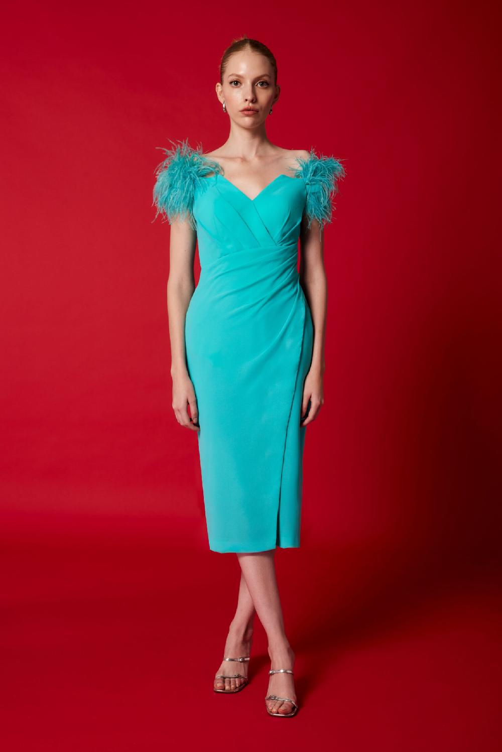 Carla ruiz Ref. 51635 Vestido midi plumas