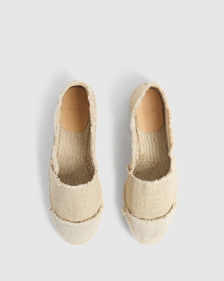 Castañer ALPARGATA KAMPALA CAMPING ORO CLARO PLANA MUJER | CASTAÑER – Castañer