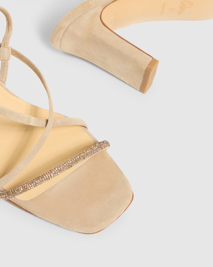 Castañer LOLA/8/007 – Castañer