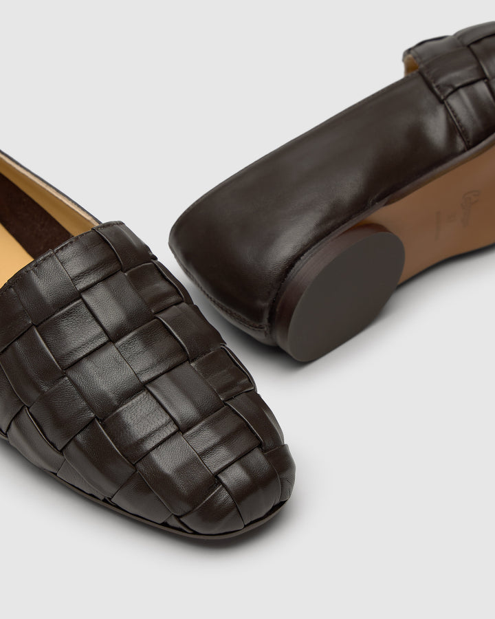 Castañer CASTAÑER | Plana Cerrada Napa MARRON CHOC. GIANNA/254 – Castañer