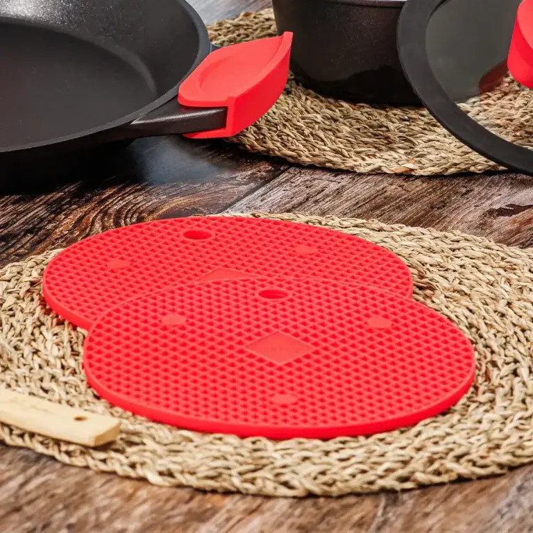 Castey Set 2 Salvamanteles Imantados Red