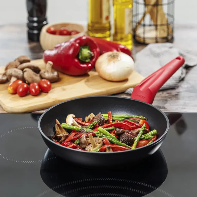 Castey Wok Red 100% Aluminio Reciclado