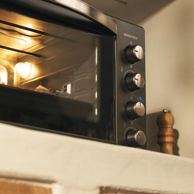 Cecotec Bake&Toast 4500 Black Gyro. Horno Sobremesa De Convección De 2000 W Capacidad 45 L 12 Funciones Combinables Incluye Rustidor Giratorio Acero Lacado Negro Horno Sobremesa