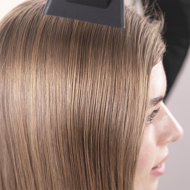 Cecotec Bamba IoniCare 5500 PowerStyle Secador De Pelo Ionico De Diseño Con Motor AC De Gran Caudal De Aire Con Iones Reales Sistema Perfect Colour Con Difusor Y Accesorios Profesionales (Negro) Secador Iónico De Pelo Con Difu