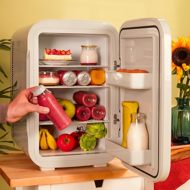 Cecotec Bolero MiniCooling 25L Bahamas Pat 2 Frigorífico Con 25L Funcionamiento 12V-220V Compatible Con Coches Y Caravanas Función Enfriamiento Y Calentamiento Rango Temperatura De 7 A 65 ºC Y Transporte Fácil. Frigorífico