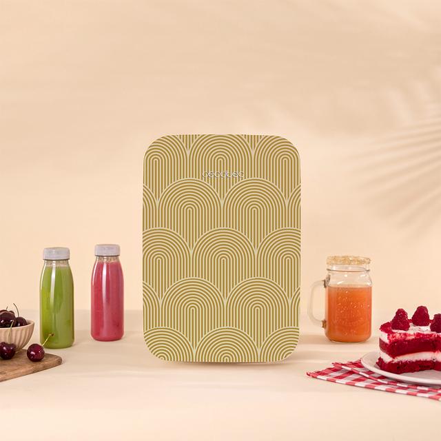 Cecotec Bolero MiniCooling Bahamas Pat 2 10L Frigorifico Funcionamiento 12V-220V Compatible Con Coches Y Caravanas Función Enfriamiento Y Calentamiento Rango Temperatura 7-65º Y Transporte Fácil. Mini Frigorífico / Nevera 12