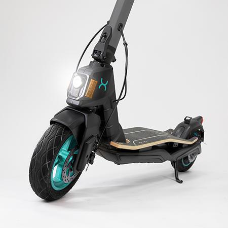 Cecotec Bongo Serie S+ Max Infinity Patinete Eléctrico Con Potencia Máxima De 750 W Y Tracción Trasera Para Darle Una Conducción Más Deportiva. Autonomía De Hasta 30 Km Y Ruedas Tubeless De 10" Y 4 Modos De Conducción (Pe