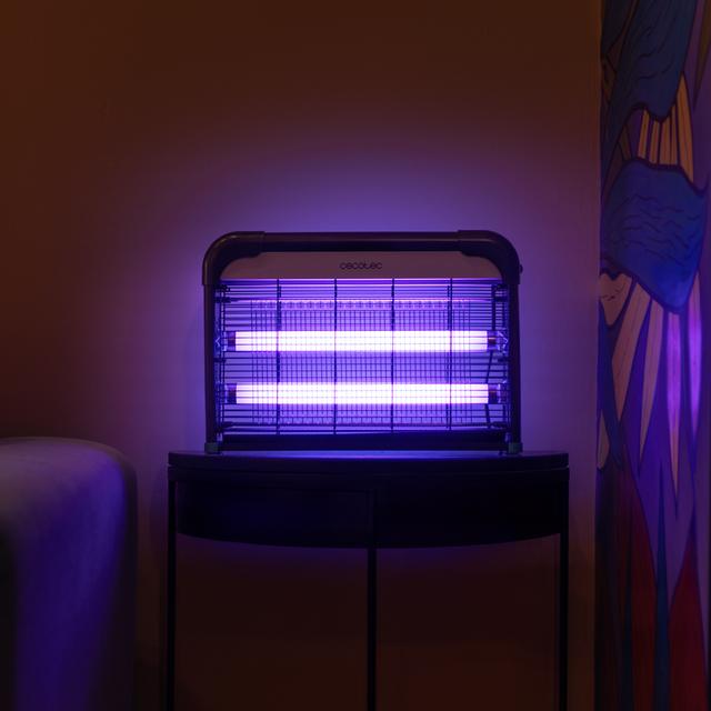 Cecotec ByeFly 5000 Destroy Lámpara Matamoscas Eléctrico Y Anti Mosquitos Con Dos Tubos De Luz Ultravioleta Con Una Potencia De 20 W. Incluye Cadena Para Colgarlo. Matamoscas Eléctrico / Lámpara Anti Mosquitos