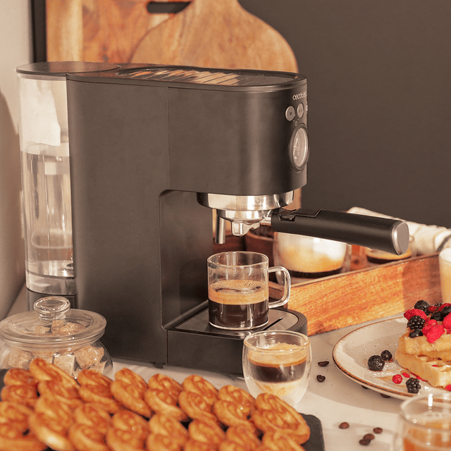 Cecotec Cafelizzia Fast Pro Cafetera Espresso Con 20 Bares Thermoblock Y Vaporizador. Cafetera Espresso